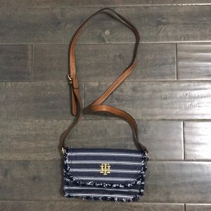 Tommy Hilfiger Purse